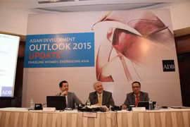 ADB raises Vietnam’s economic growth forecast to 6.5 percent