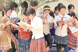 President calls for educational reform at academic year start