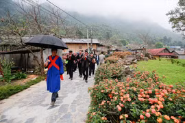 Giay ethnic group's bride-welcoming ceremony