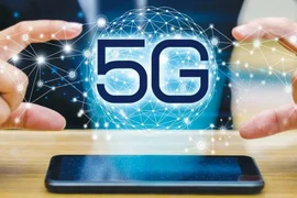 Telecoms service providers invest in 4G, 5G technologies