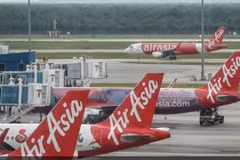 AirAsia will start imposing a mandatory carbon fee on all passengers starting January 1, 2025. (Photo: AFP)