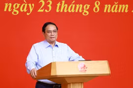 PM Pham Minh Chinh addresses the third meeting of the 14th National Party Congress's sub-committee for socioeconomic affairs on August 23. (Photo: VNA)