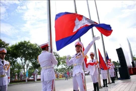 The ASEAN Schools Games flag raising ceremony takes place at the Tien Son Sports Complex in Da Nang city on June 1. (Photo: VNA)