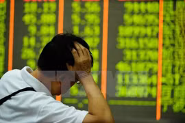 Singapore seeks solutions to boost stock market