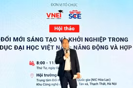 Director of the National Innovation Centre (NIC) Vu Quoc Huy speaks at the workshop in Hanoi on October 2. (Photo: VNA)