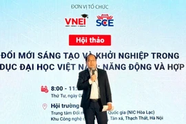 Director of the National Innovation Centre (NIC) Vu Quoc Huy speaks at the workshop in Hanoi on October 2. (Photo: VNA)