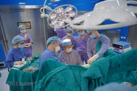 Japan supports Vietnam in early detection of digestive cancers