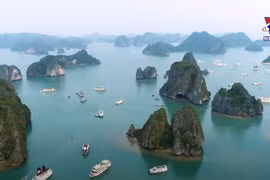 Ha Long Bay among the world's most beautiful places: CNN