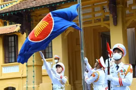 Vietnam’s ASEAN membership: Joining hands for prosperous community