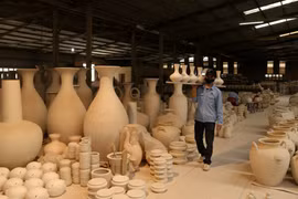 Chu Dau pottery seeks foreign markets 