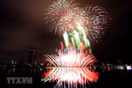 Feast of fireworks lights up Da Nang's night sky