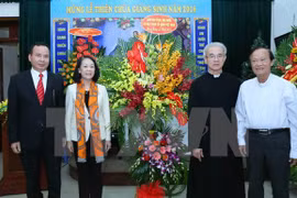 Party official extends Christmas greetings to Catholics