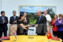 Vietnam, Cuba bolster economic, science, technology ties