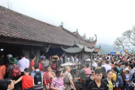 Bac Giang proposes combination of Yen Tu’s east, west festivals 
