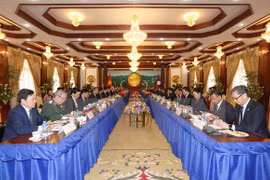 Vietnam, Laos sign seven cooperation documents