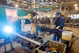 Three economic growth scenarios for 2016-2020