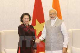 Indian PM supports businesses to invest in Vietnam