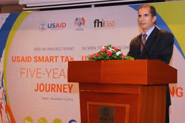 US helps VN improve HIV/AIDS response