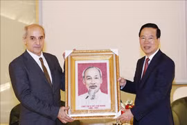 President meets with leaders of Italian political parties