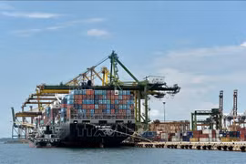 Singapore’s 2022 GDP growth lower than estimated