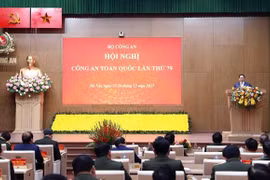 PM sets tasks for public security force next year