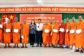 Front leader congratulates Khmer people in Soc Trang on Chol Chnam Thmay