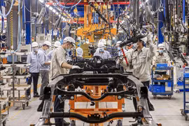 S&P Global: Vietnam's manufacturing industry shows signs of stabilisation