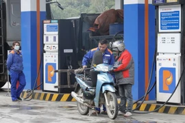 Petrol prices kept unchanged, oil prices up in latest adjustment