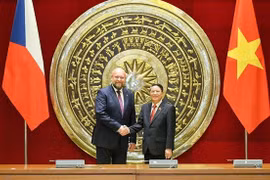 Legislative bodies of Vietnam, Czech Republic reinforce cooperation