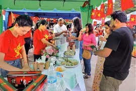 Vietnam participates in int’l charity fair in Sri Lanka