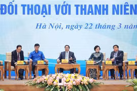 PM chairs dialogue with youngsters nationwide