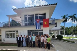 Vietnam, Cuba to strengthen ties in biotechnology