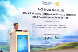 Method of greenhouse gas emission reporting for steel industry under discussion