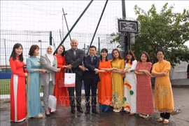 OVs remember President Ho Chi Minh on birth anniversary