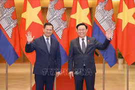 NA Chairman welcomes Cambodian Prime Minister