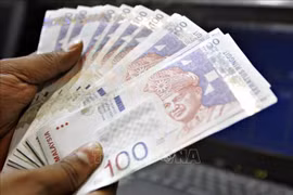 Malaysia ringgit at seven-month low