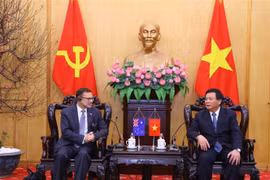 Official receives new Australian Ambassador