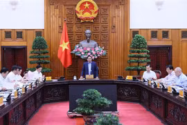 PM demands power supply be guaranteed for development