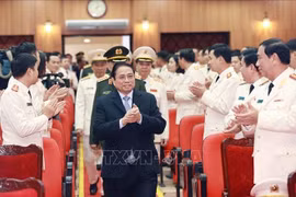 PM inspects readiness of security forces ahead of Tet 