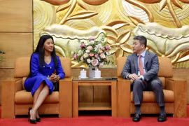 VUFO leader welcomes spouse of South African Deputy President