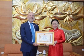 Friendship insignia bestowed upon Italian Ambassador 