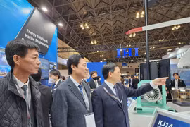 Vietnam joins in defence exhibition in Japan