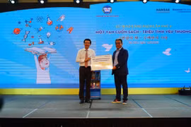 10,000 books gifted to primary schools to celebrate Vietnam Book Day