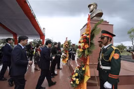 Top Cuban legislator commemorates Fidel Castro in Quang Tri