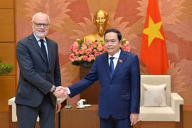 Vietnam calls for support from France in bolstering cooperation with EU 
