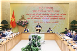 PM chairs conference on ways to tackle difficulties in forestry-fishery exports