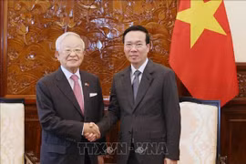 President hosts Korea Enterprises Federation Chairman