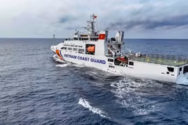 Vietnam, China hold negotiations on maritime issues