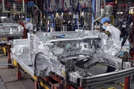 Industrial production index up 0.5% in ten months