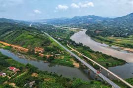Government issues guidelines for next year's development plan